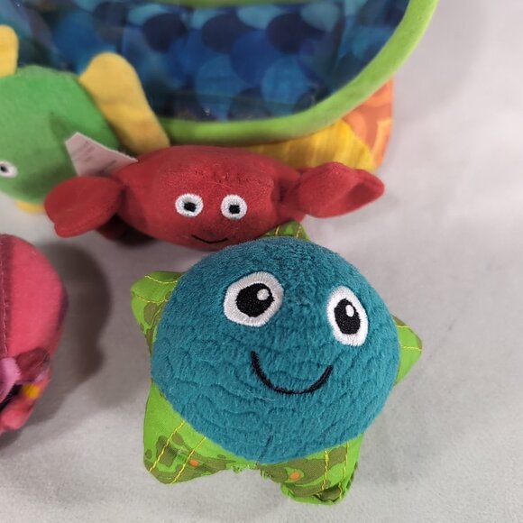 Tomy Lamaze My First Fish Tank & Sea Creatures Plush Rattle Crab L27204 Baby Toy - Picture 2 of 13